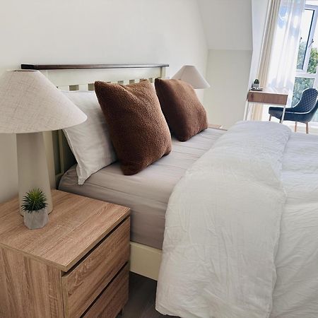 King Room With Ensuite In Dublin Clondalkin Zewnętrze zdjęcie