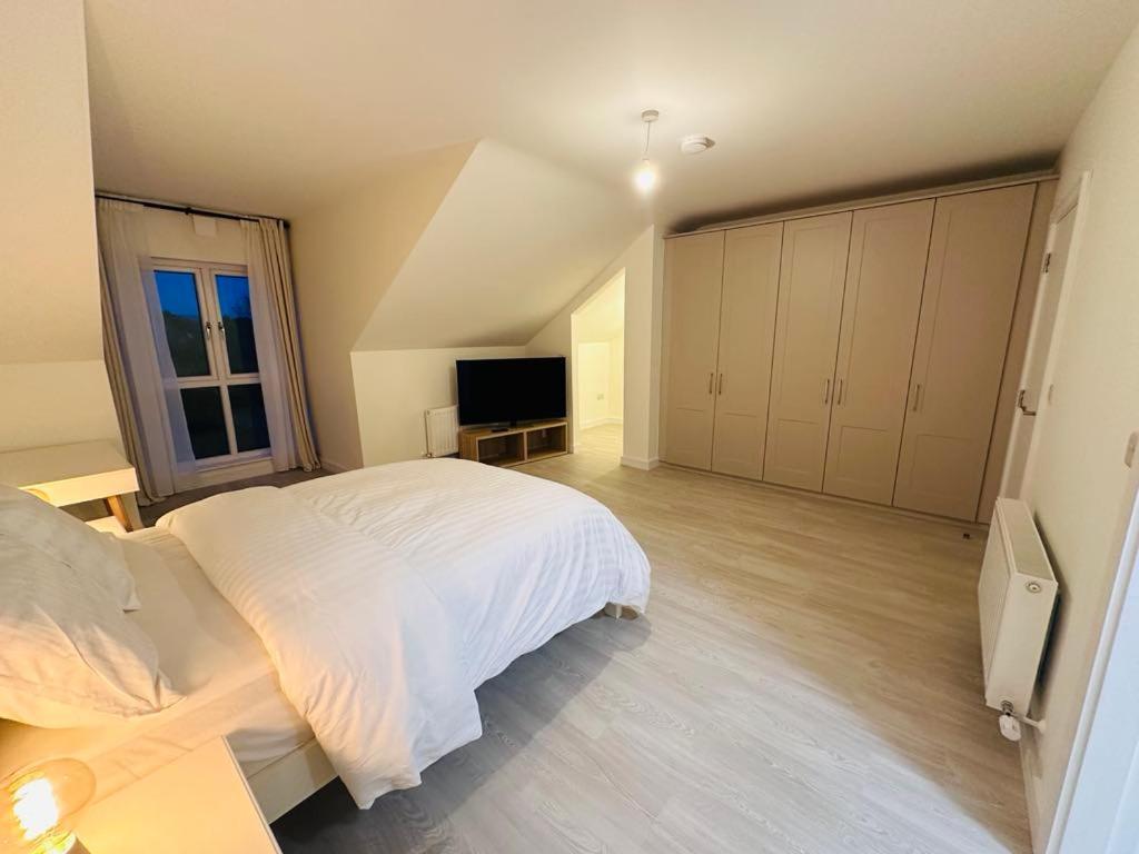 King Room With Ensuite In Dublin Clondalkin Zewnętrze zdjęcie